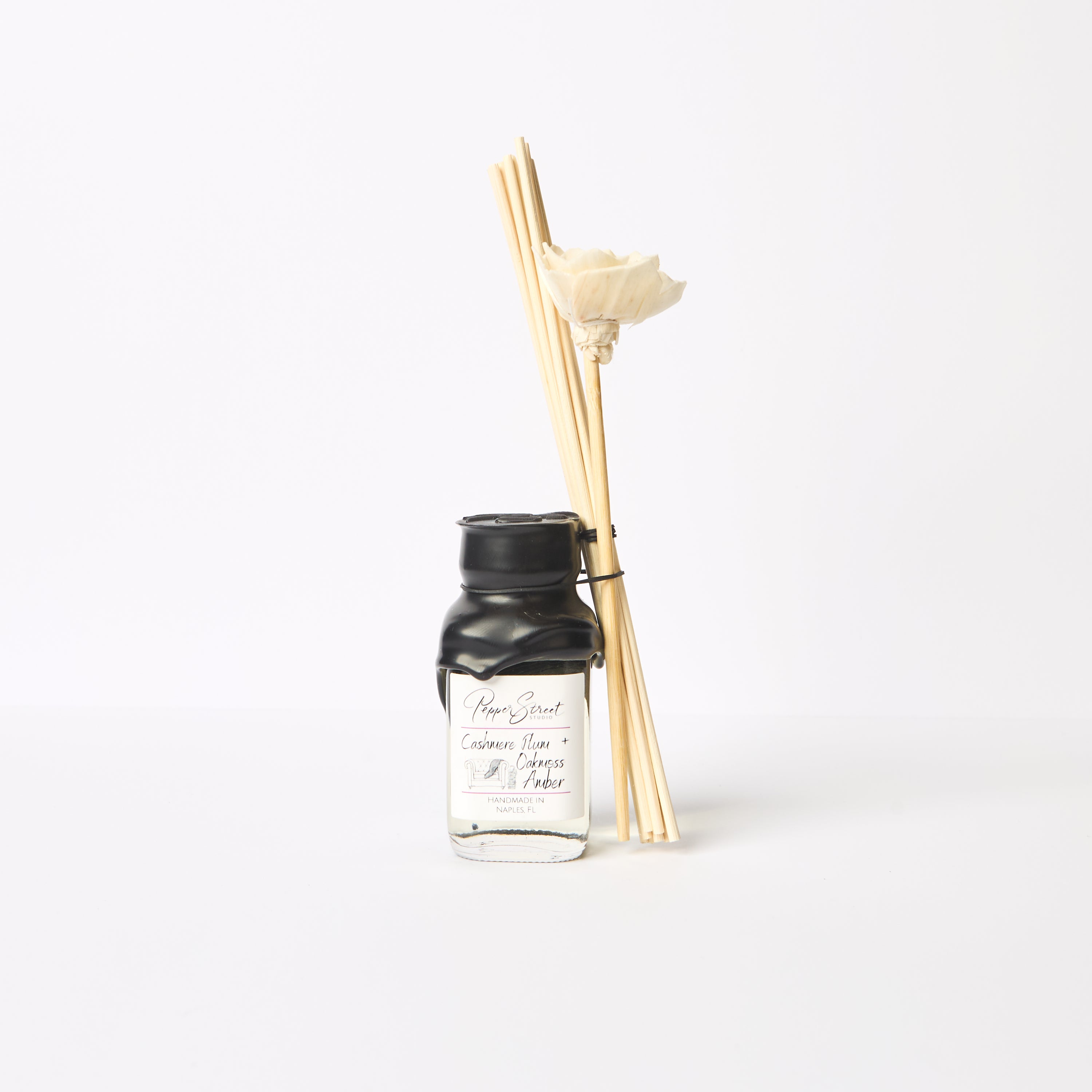 Cashmere Plum + Oakmoss Amber Tini Room Diffuser