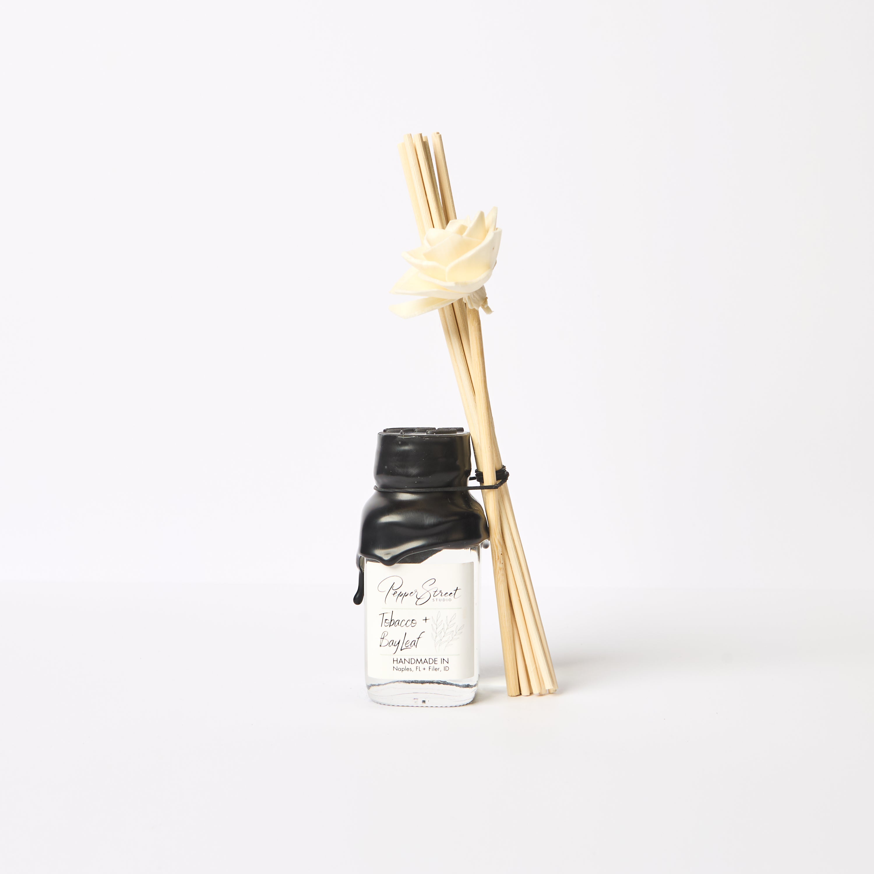 Tobacco + Bay Leaf Tini Room Diffuser