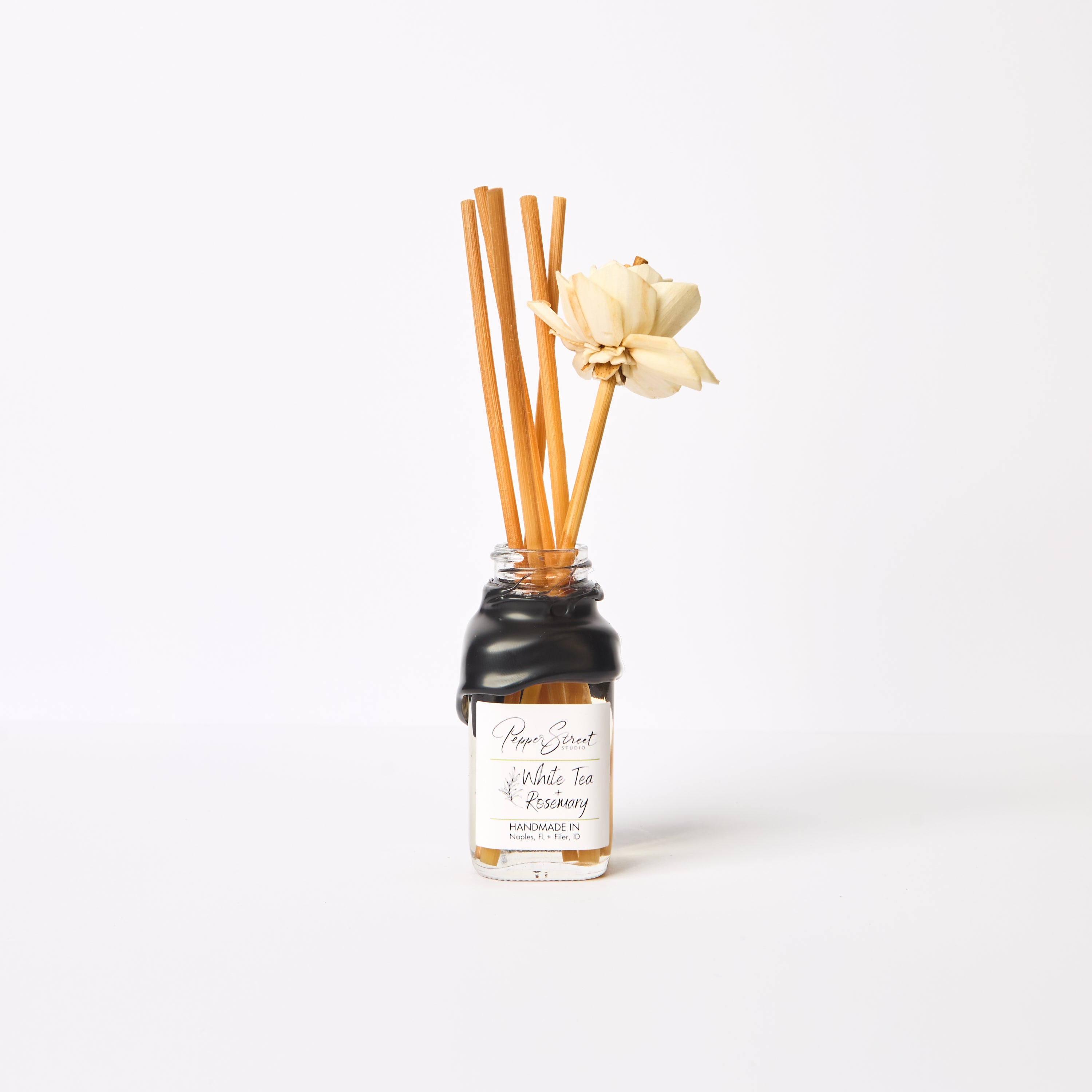 White Tea + Rosemary Tini Room Diffuser